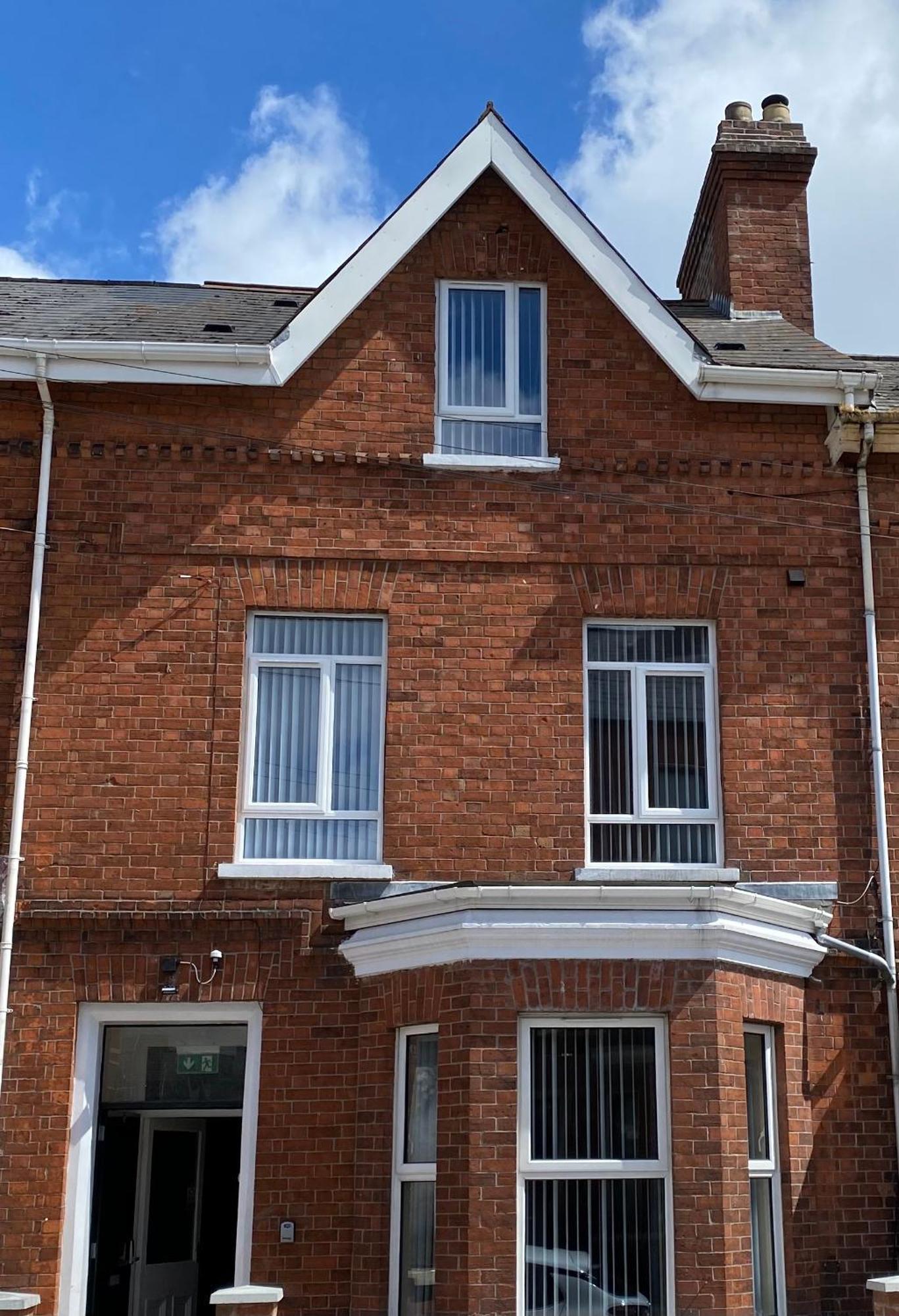 Roskeen Townhouse Belfast Buitenkant foto