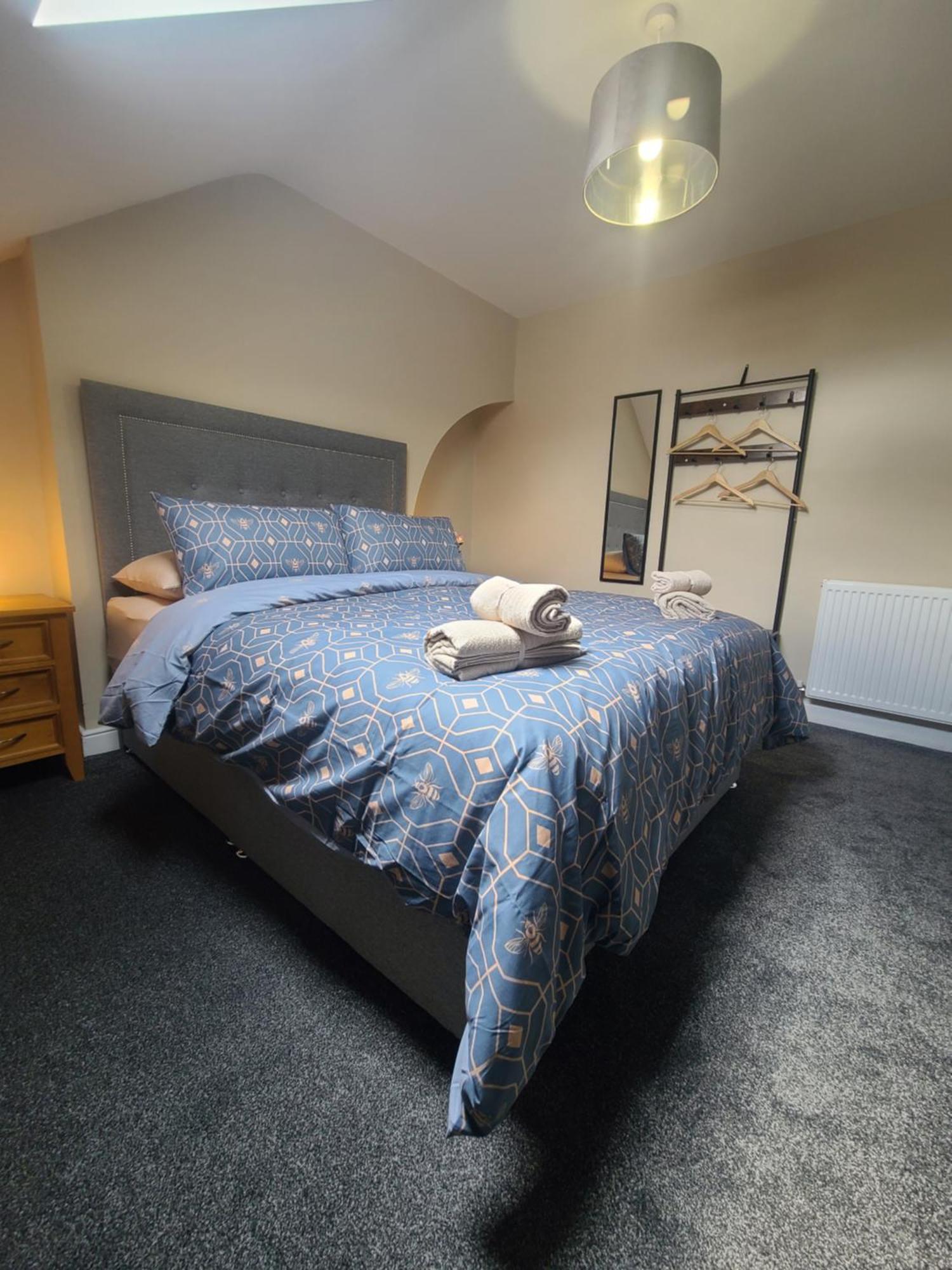 Roskeen Townhouse Belfast Buitenkant foto
